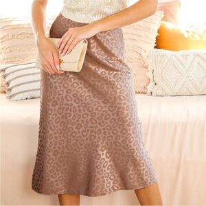 LEOPARD JACQUARD SLIP SKIRT - MOCHA - L